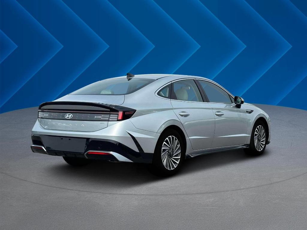 new 2025 Hyundai Sonata Hybrid car, priced at $37,336