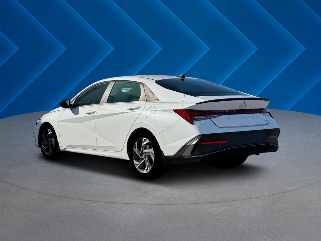 new 2025 Hyundai ELANTRA HEV car, priced at $27,835