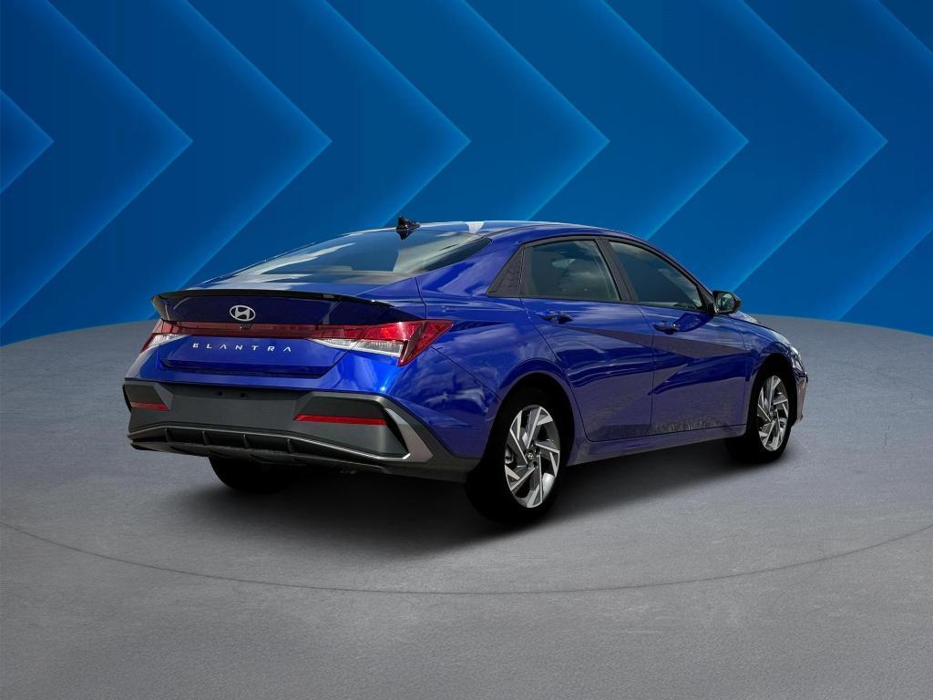 new 2025 Hyundai Elantra car, priced at $22,621