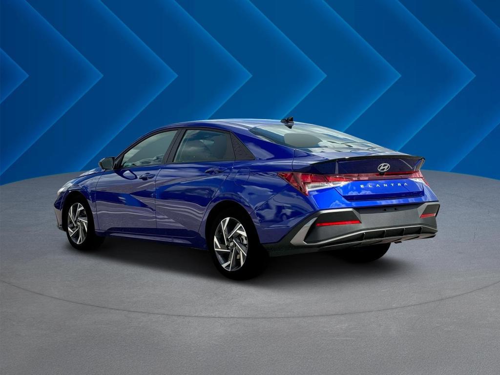 new 2025 Hyundai Elantra car, priced at $22,621