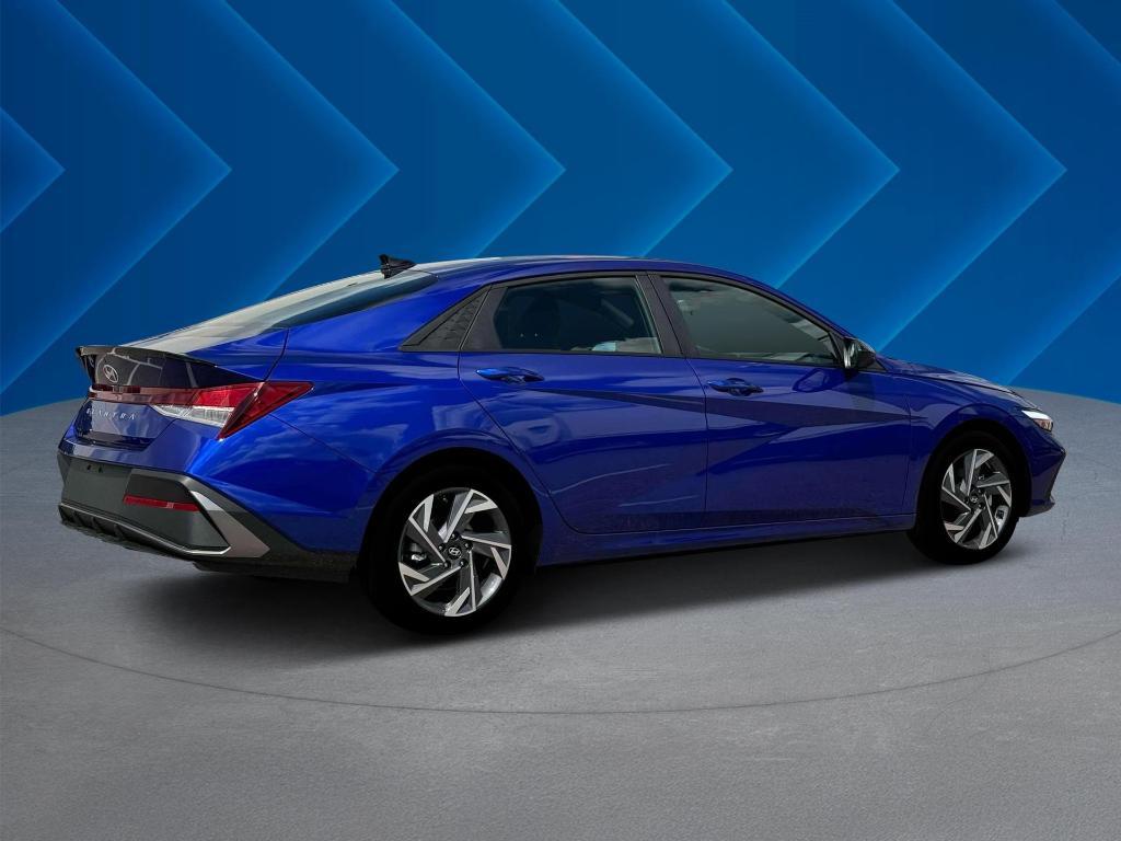 new 2025 Hyundai Elantra car, priced at $22,621