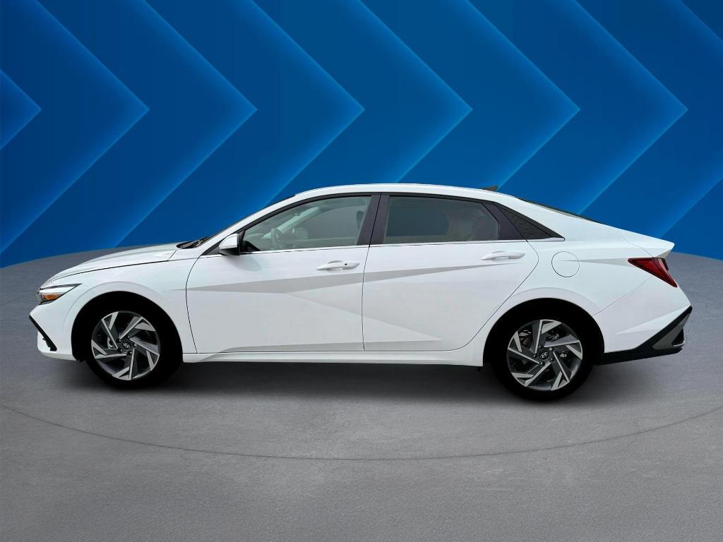 new 2025 Hyundai Elantra car, priced at $24,528