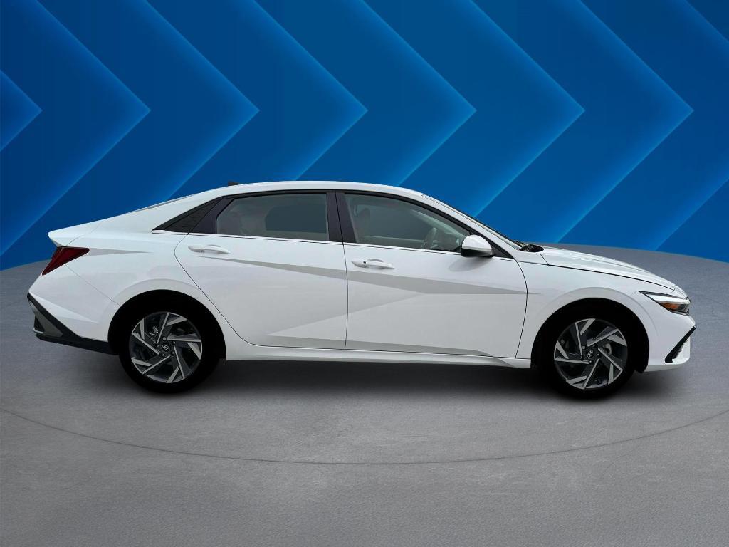 new 2025 Hyundai Elantra car, priced at $24,528