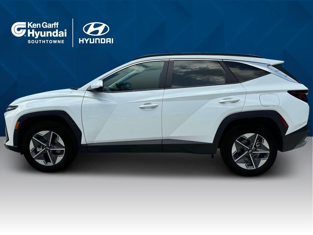 new 2025 Hyundai Tucson car, priced at $34,200