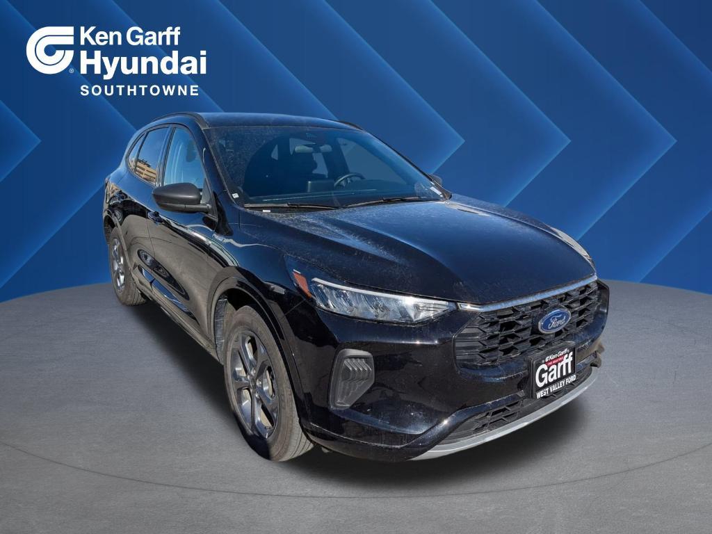 used 2024 Ford Escape car, priced at $24,250