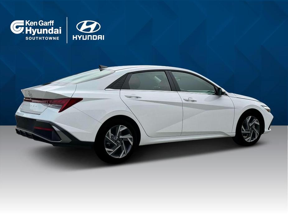 new 2025 Hyundai Elantra car, priced at $26,260