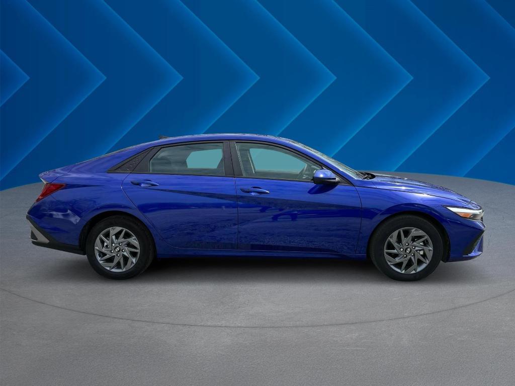 new 2025 Hyundai ELANTRA HEV car, priced at $24,158