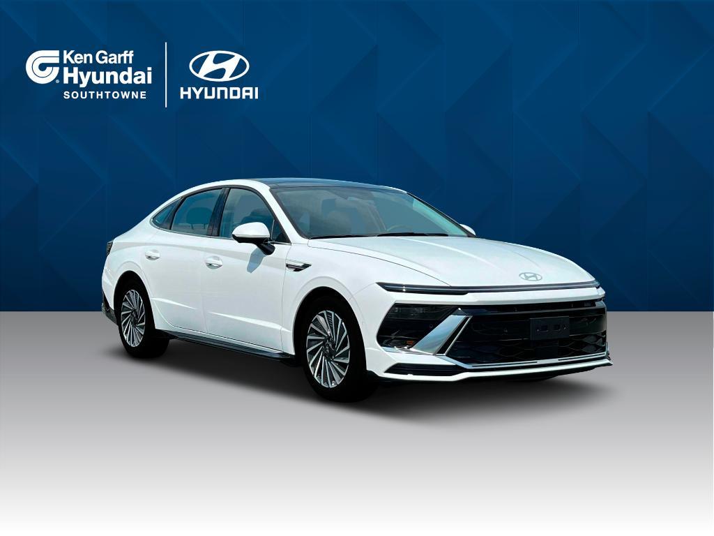 new 2025 Hyundai Sonata Hybrid car, priced at $38,675