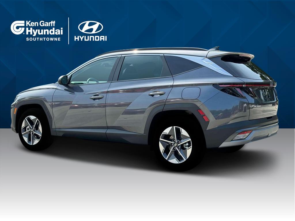 new 2025 Hyundai TUCSON Hybrid car, priced at $36,425