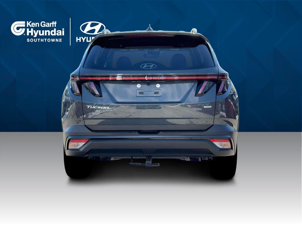 new 2025 Hyundai Tucson car, priced at $34,180