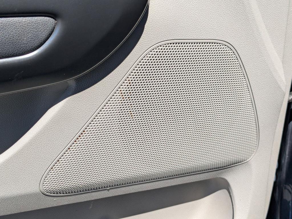 used 2017 Kia Sedona car, priced at $6,450