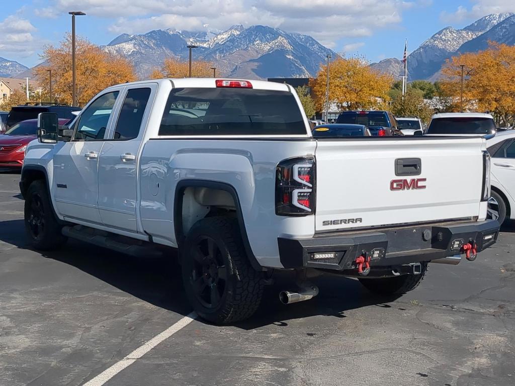 used 2018 GMC Sierra 1500 car, priced at $17,750