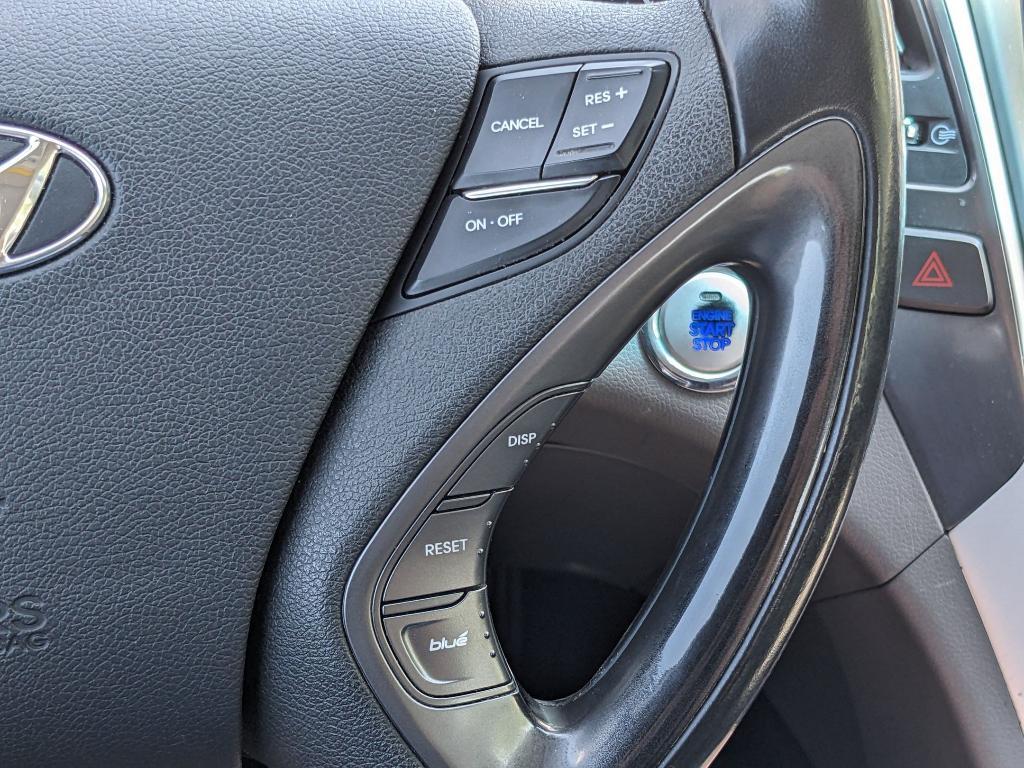 used 2014 Hyundai Sonata Hybrid car, priced at $8,950