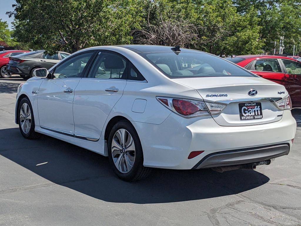 used 2014 Hyundai Sonata Hybrid car, priced at $8,950