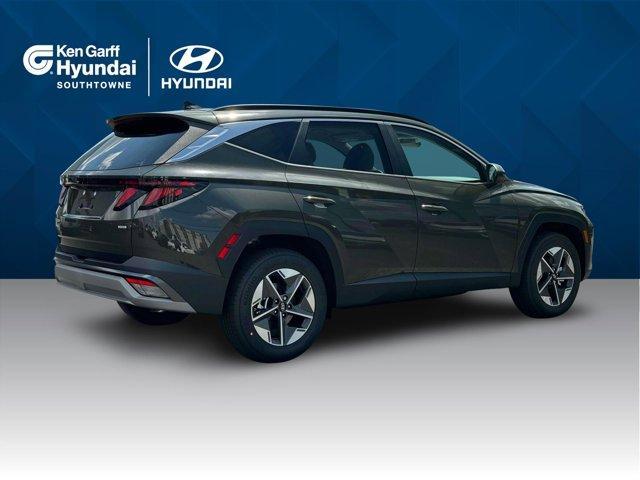 new 2025 Hyundai Tucson car, priced at $34,045