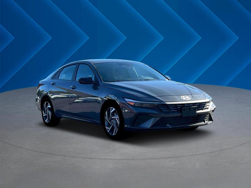 new 2025 Hyundai Elantra car, priced at $23,123
