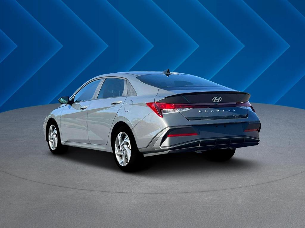 new 2025 Hyundai Elantra car, priced at $23,123