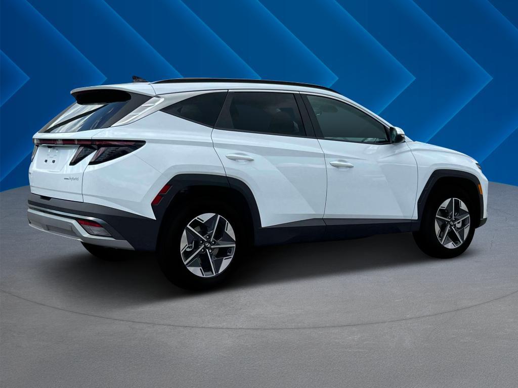 new 2025 Hyundai TUCSON Hybrid car, priced at $37,026