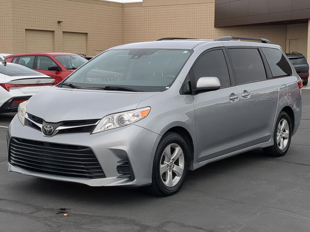 used 2018 Toyota Sienna car, priced at $14,950