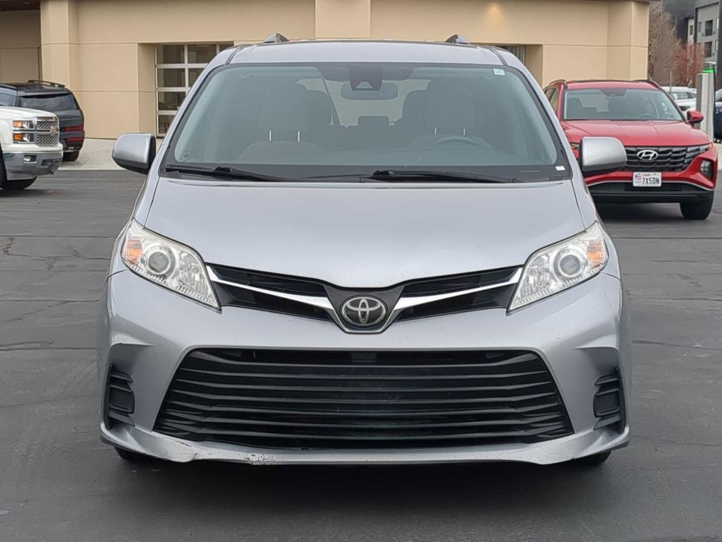 used 2018 Toyota Sienna car, priced at $14,950