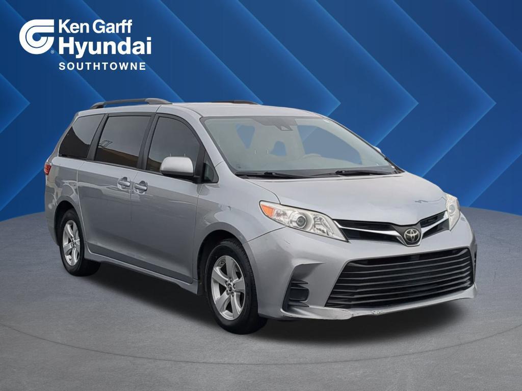 used 2018 Toyota Sienna car, priced at $14,950