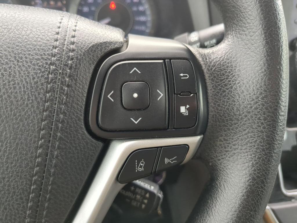 used 2018 Toyota Sienna car, priced at $14,950