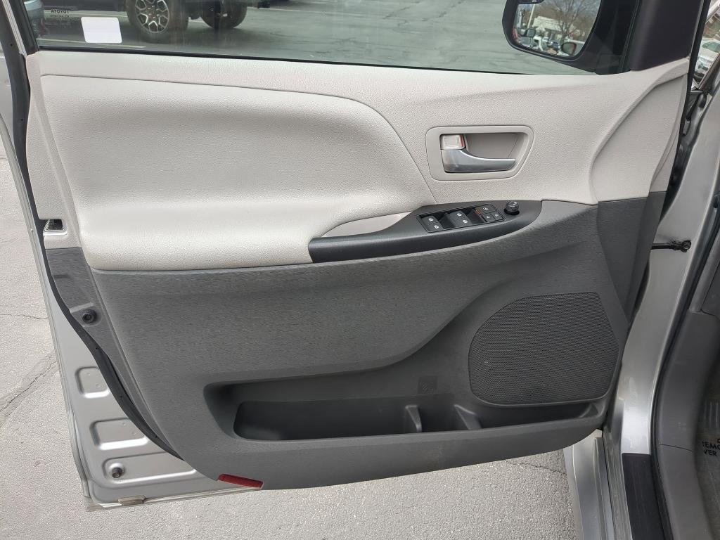 used 2018 Toyota Sienna car, priced at $14,950