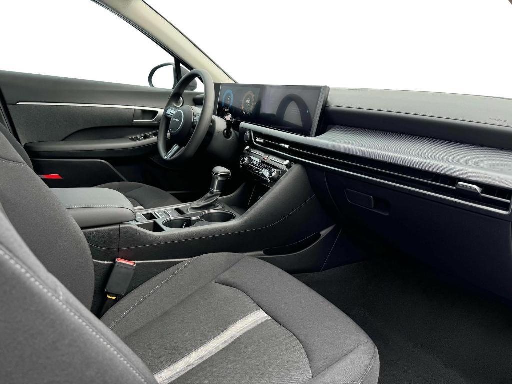 new 2025 Hyundai Sonata car, priced at $26,927