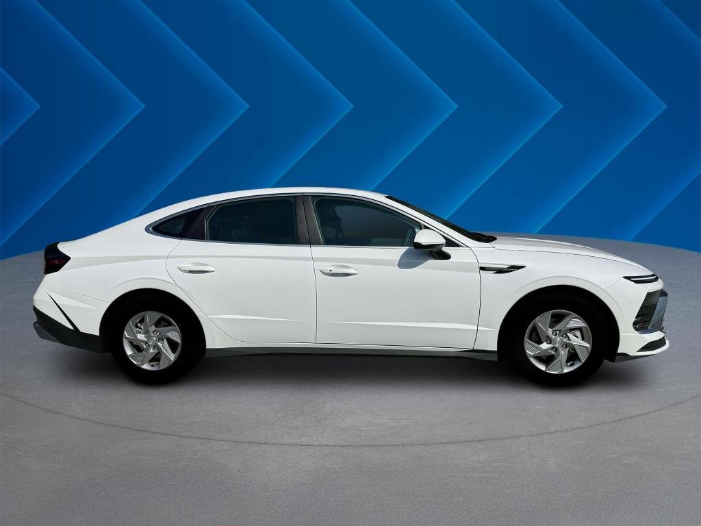 new 2025 Hyundai Sonata car, priced at $26,927