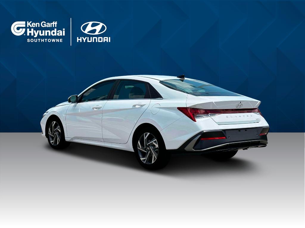 new 2025 Hyundai Elantra car, priced at $27,630