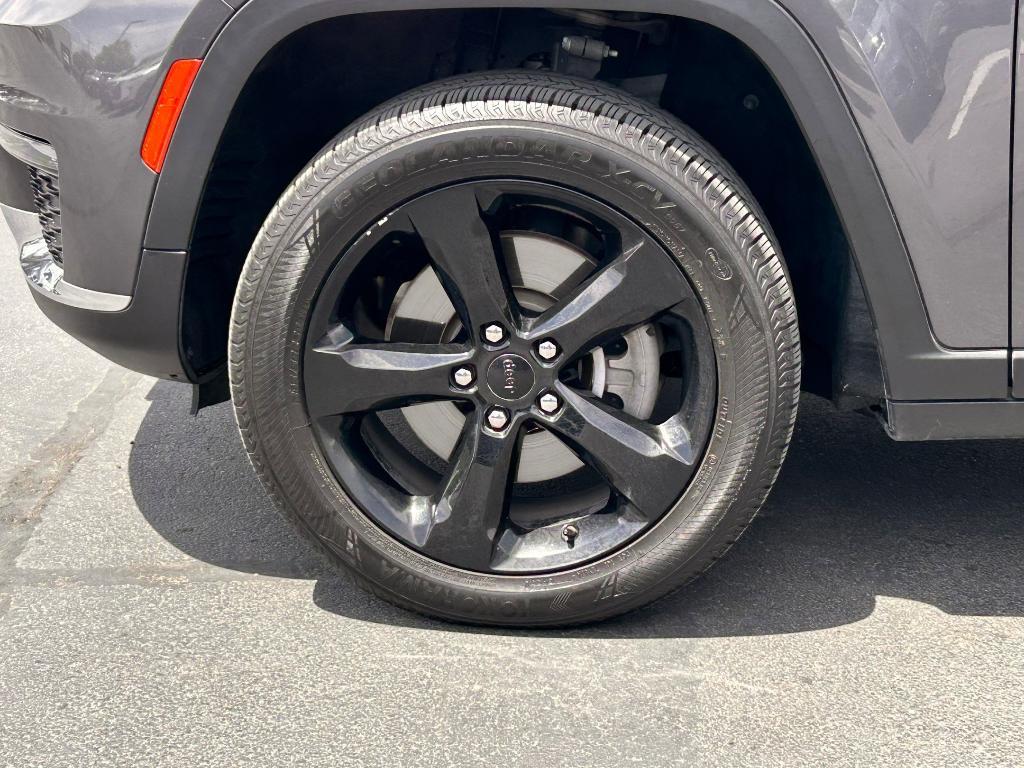 used 2021 Jeep Grand Cherokee L car, priced at $26,250