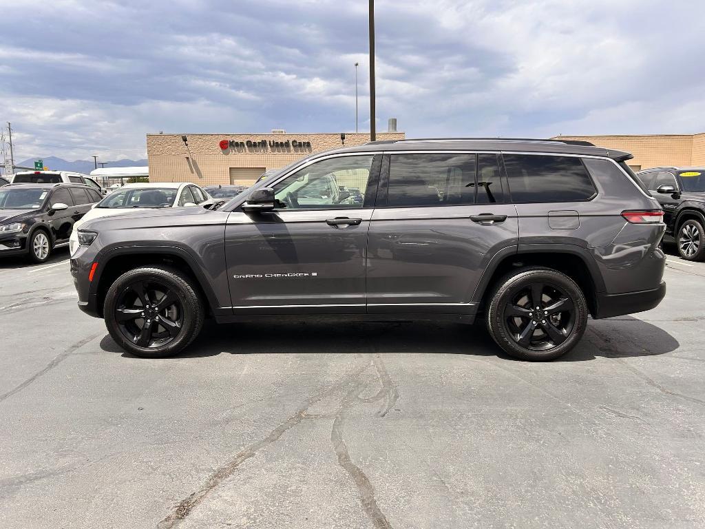 used 2021 Jeep Grand Cherokee L car, priced at $26,250