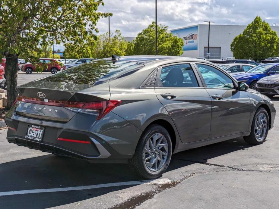 new 2024 Hyundai Elantra car, priced at $23,735