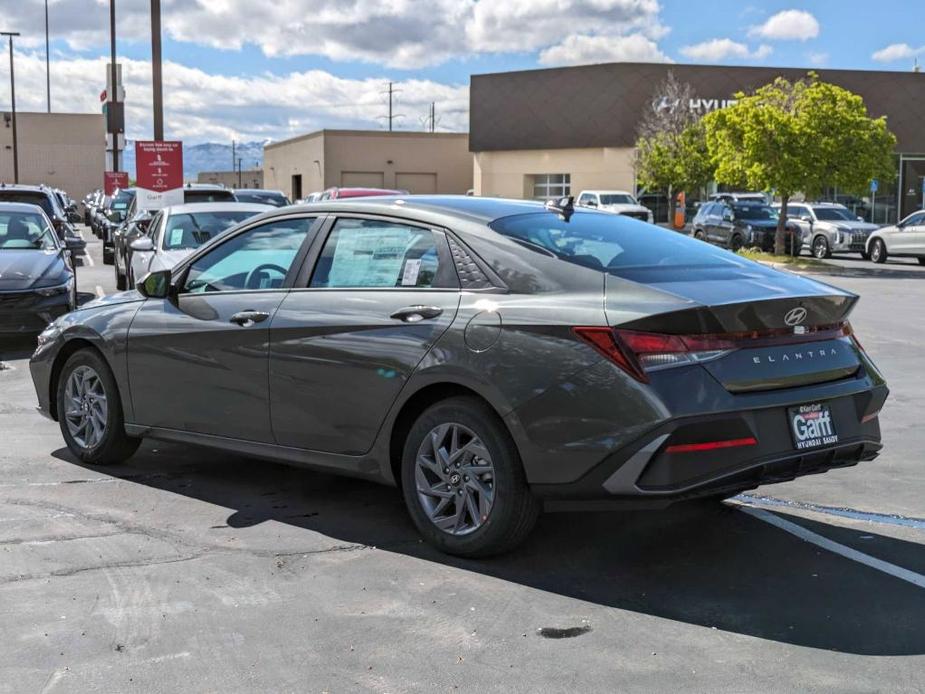 new 2024 Hyundai Elantra car, priced at $23,735