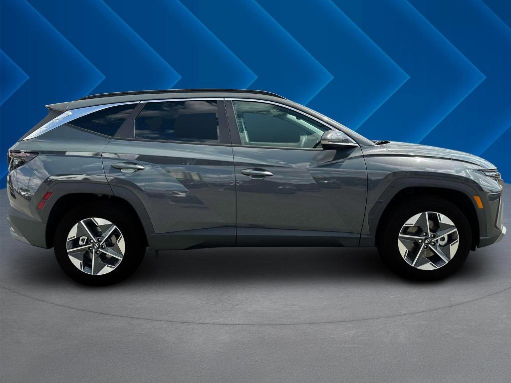 new 2025 Hyundai Tucson car, priced at $33,891