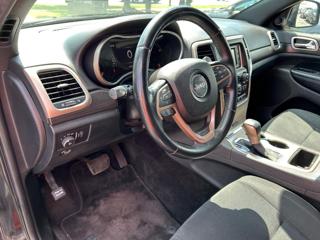 used 2016 Jeep Grand Cherokee car, priced at $11,450