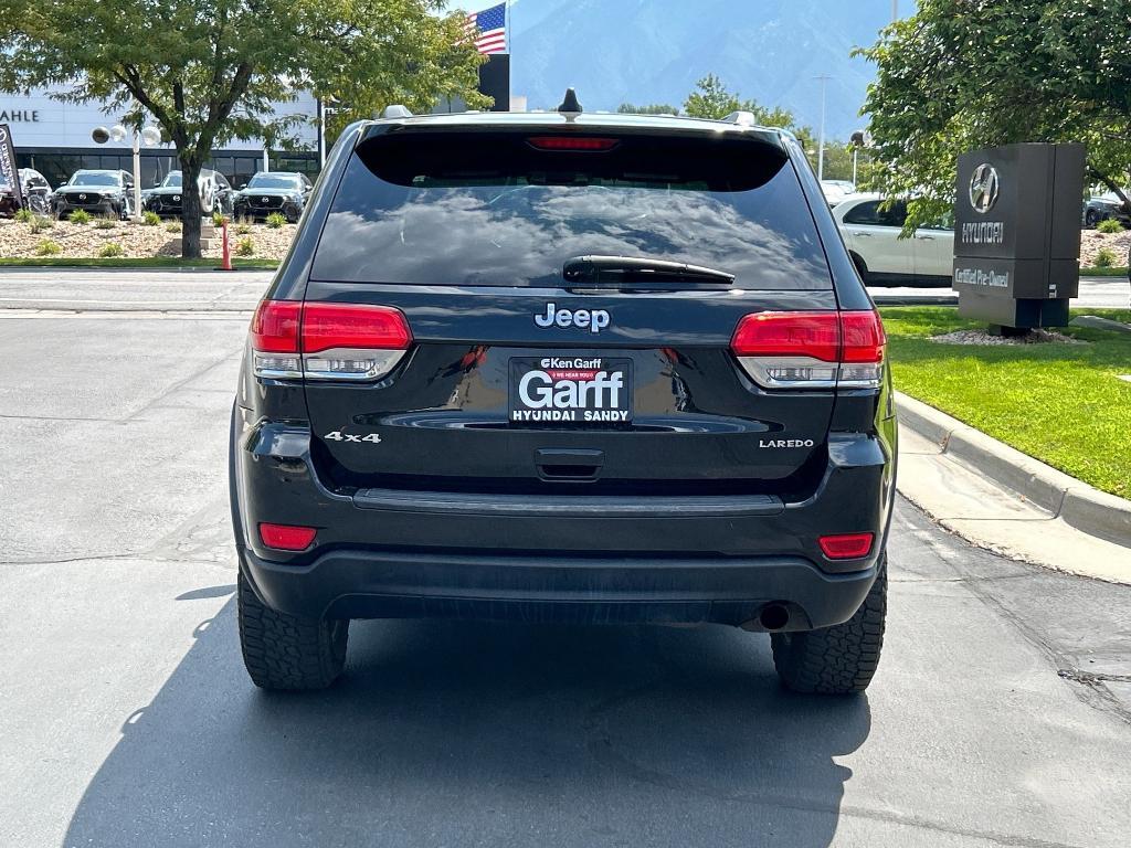 used 2016 Jeep Grand Cherokee car, priced at $11,450