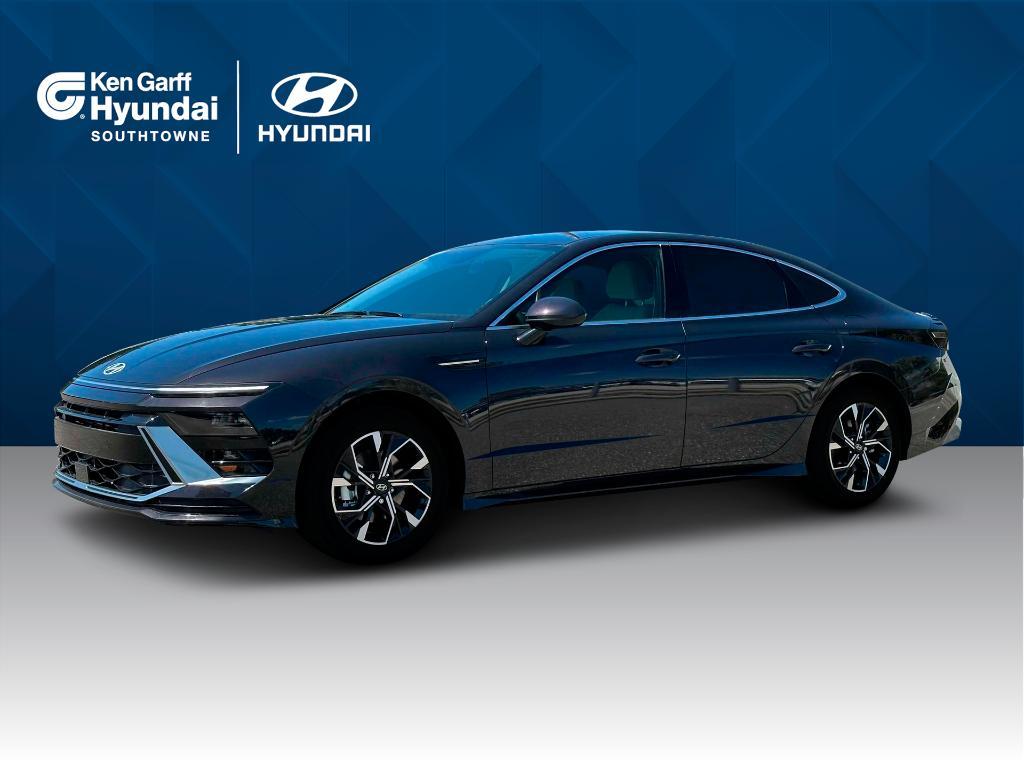 new 2025 Hyundai Sonata car, priced at $28,405