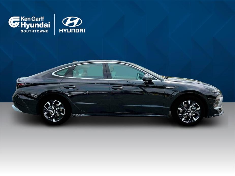 new 2024 Hyundai Sonata car, priced at $27,985