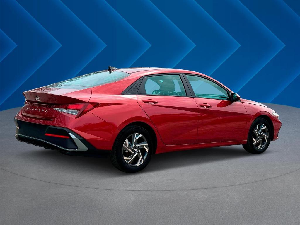 new 2024 Hyundai Elantra car, priced at $23,269