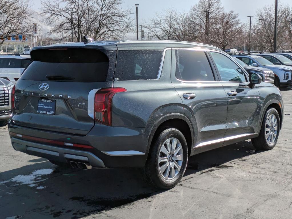 used 2024 Hyundai Palisade car, priced at $40,418