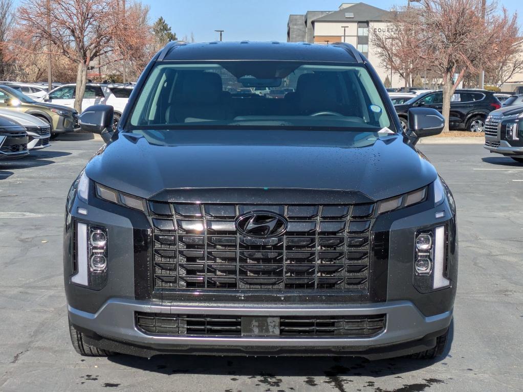 used 2024 Hyundai Palisade car, priced at $40,418