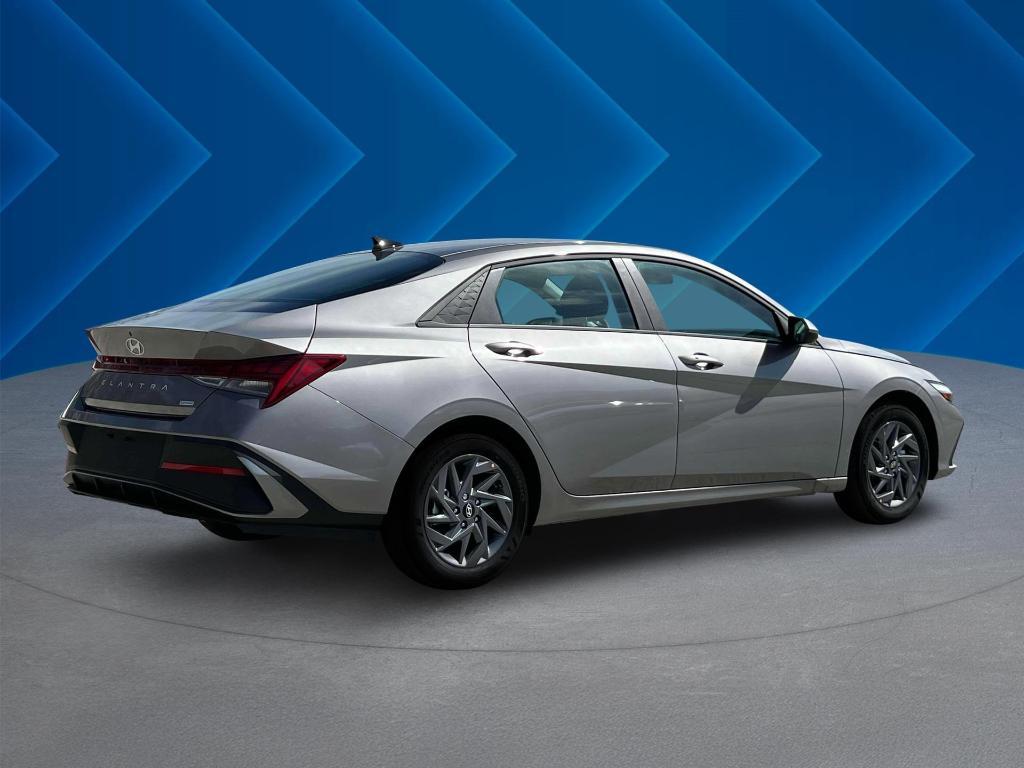 new 2025 Hyundai ELANTRA HEV car, priced at $23,570