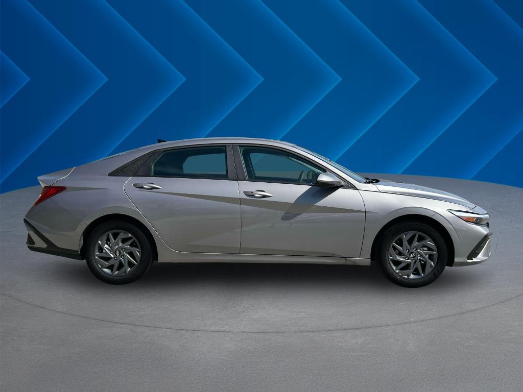 new 2025 Hyundai ELANTRA HEV car, priced at $23,922