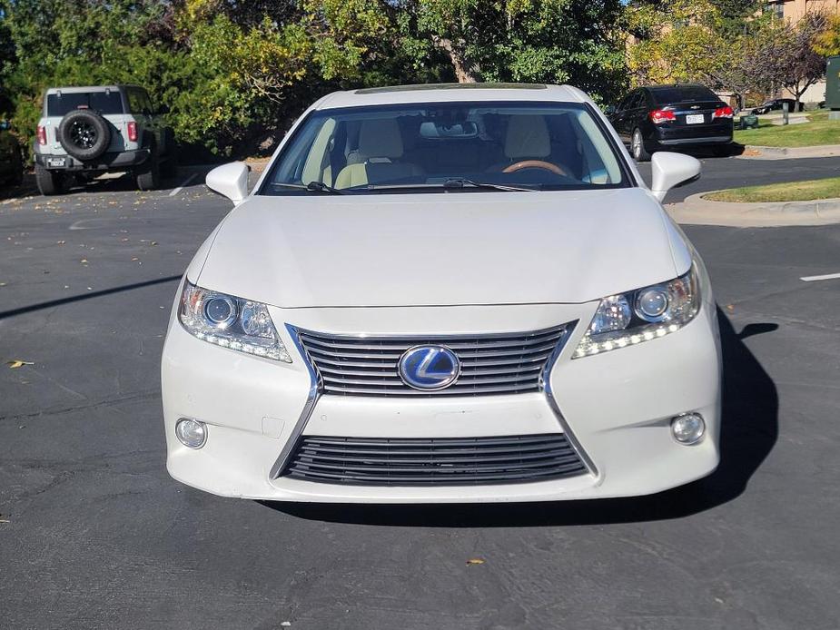 used 2014 Lexus ES 300h car, priced at $15,496