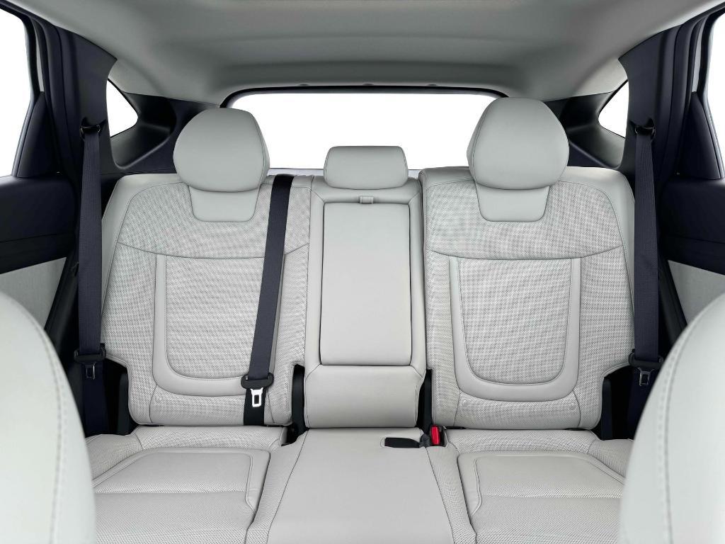 new 2025 Hyundai TUCSON Plug-In Hybrid car, priced at $48,179
