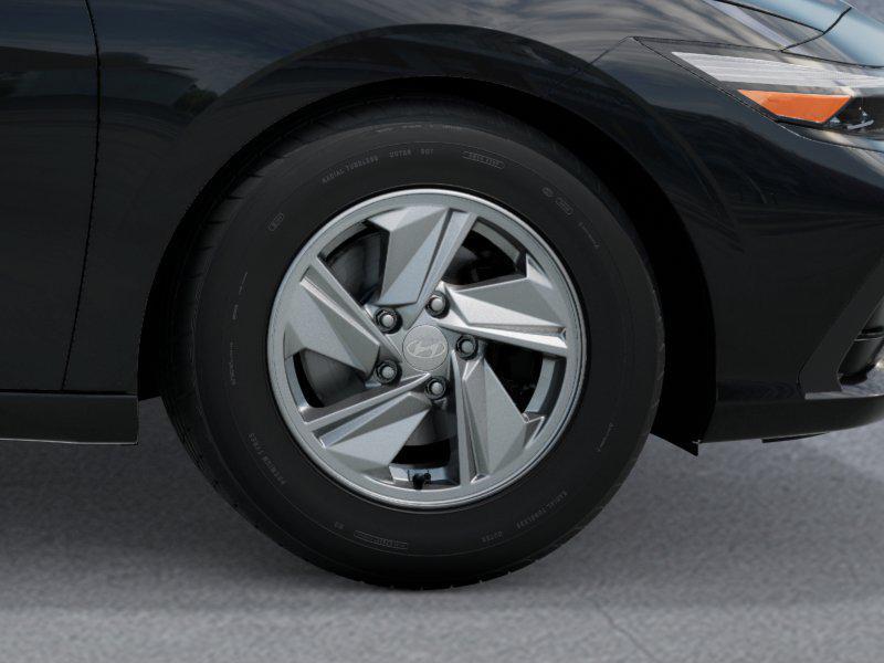 new 2025 Hyundai Elantra car, priced at $22,082