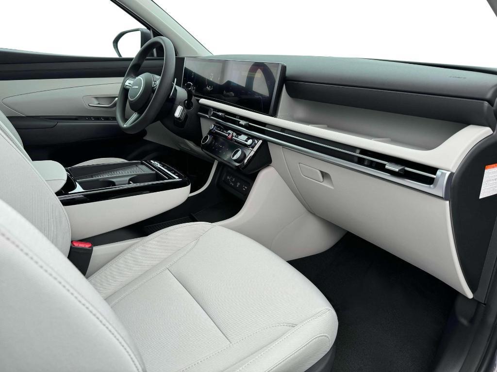 new 2025 Hyundai TUCSON Hybrid car, priced at $34,610