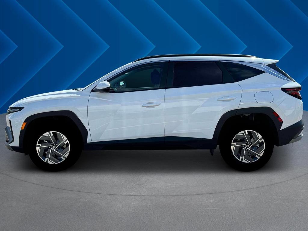 new 2025 Hyundai TUCSON Hybrid car, priced at $34,610