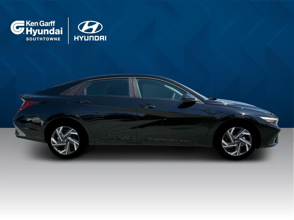 new 2025 Hyundai Elantra car, priced at $23,345